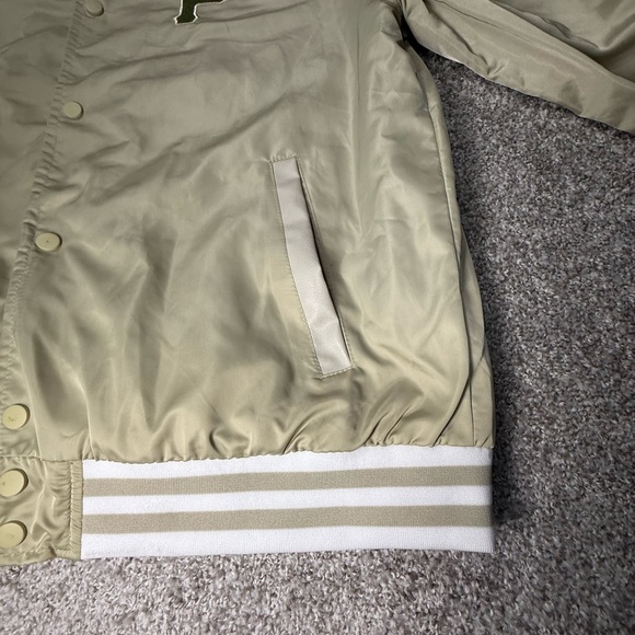 NWT Men’s Primitive Skateboarding Beige Satin Bomber Jacket Size Large L - Picture 6 of 14